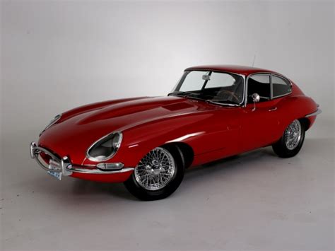 1966 Jaguar XKE - Information and photos - MOMENTcar