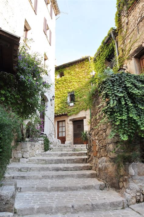 Tourrettes Sur Loup Provence Alpes C Te D Azur Pretty Places Places