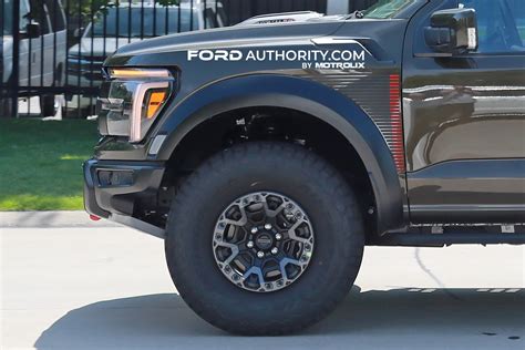 2024 Ford F-150 Raptor R Spotted With New Graphics, Paint