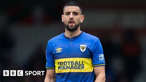 Omar Bugiel Afc Wimbledon Striker Signs New Two Year Contract Bbc Sport