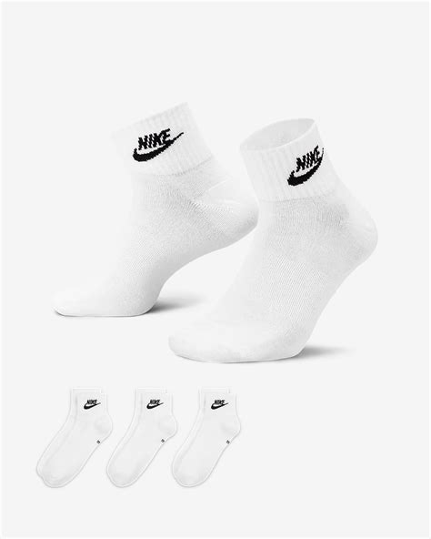 Nike Everyday Essential Ankle Socks (3 Pairs). Nike.com