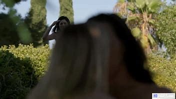 Outdoor Lesbian Threesome XNXX