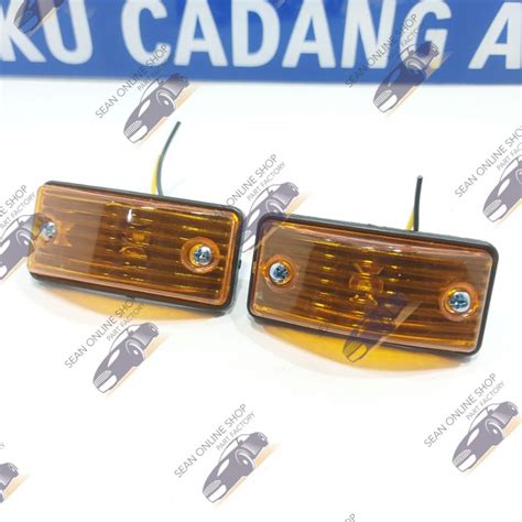 Jual Lampu Sein Fender Samping Daihatsu Taft F70 GT Hiline Rocky Feroza