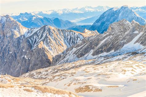 Zugspitze Glacier Ski Resort in Bavarian Alps 1986546 Stock Photo at ...