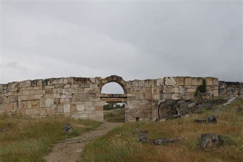 Ciudad Santa Las Ruinas De La Antigua Ciudad De Hier Polis Junto A Las