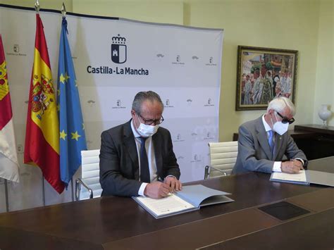 El Gobierno de Castilla La Mancha y Cruz Roja refuerzan su colaboración