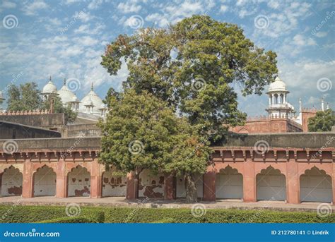 Moti Masjid Pearl Mosque In Agra Stock Image Image Of Fort Islam