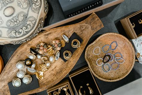 Jewelry Stores Near Me: Discover Stunning Finds You Can’t Miss