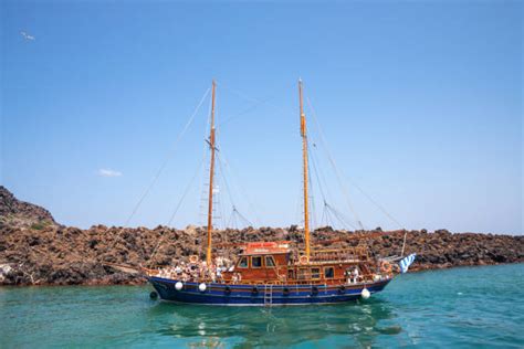 110+ Santorini Volcano Boat Tour Stock Photos, Pictures & Royalty-Free ...