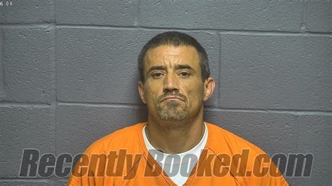 Recent Booking Mugshot For HARLEY Davidson THACKER In Warren County