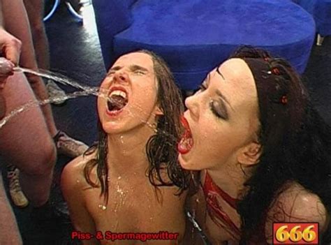 Piss Snapshots With Kathy And Annette Schwarz Copy Porn Pic