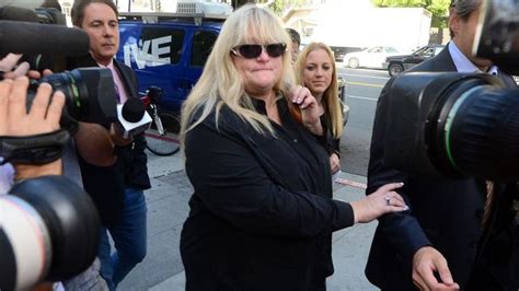 Michael Jackson S Ex Wife Debbie Rowe Diagnosed With Breast Cancer