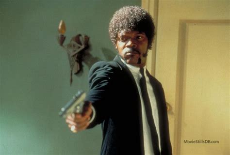 Pulp Fiction - Publicity still of Samuel L. Jackson | Криминальное ...