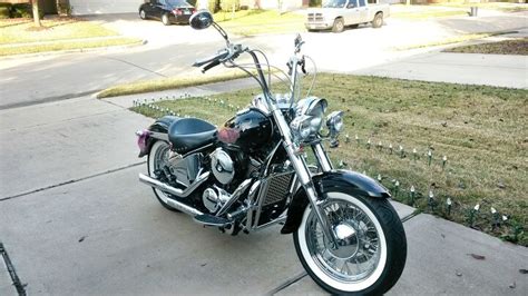 2005 Kawasaki Vulcan® 800 Classic's media | Motorcycle.com