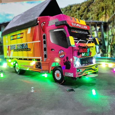 Jual Truk Oleng Miniatur Kayu Asli Full Variasi Bos Muda Lampu Kelap