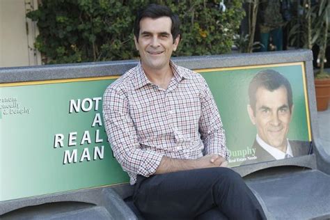 The 10 best pieces of realtor wisdom from Modern Family's Phil Dunphy