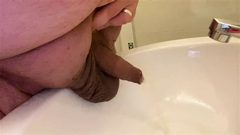 Superchubby Pissing Gay Amateur Amateur Porn Feat Uksuperchub Xhamster