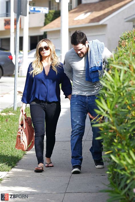 Warm Femmes Mix Up ZB Porn