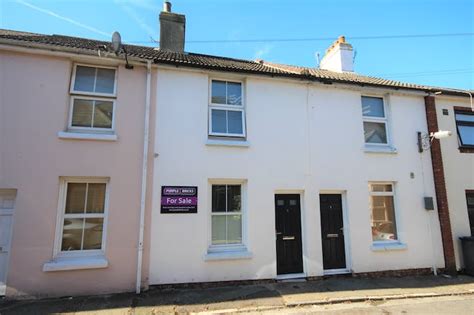 2 Bedroom Terraced House For Sale In St Jacobs Place Canterbury Ct1 3tu