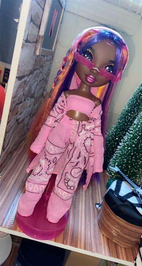 Pin By Tamirra On Dolls Are Tew Cute ️💅🏾💛 Pretty Black Dolls Monster High Dolls Cute Dolls