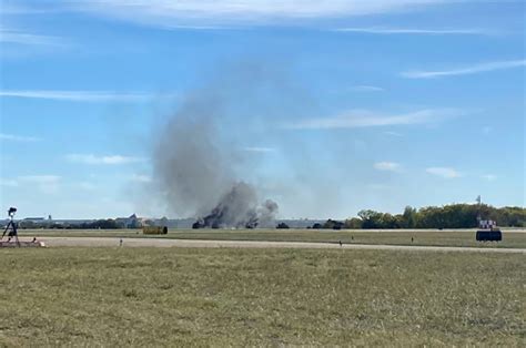 Two Dead As Wwii Planes Collide During Dallas Air Show Ibtimes