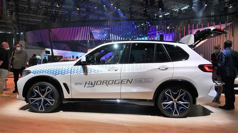 Bmw Shows Ix5 Hydrogen Fuel Cell Suv Amid Sea Of Bevs In Munich