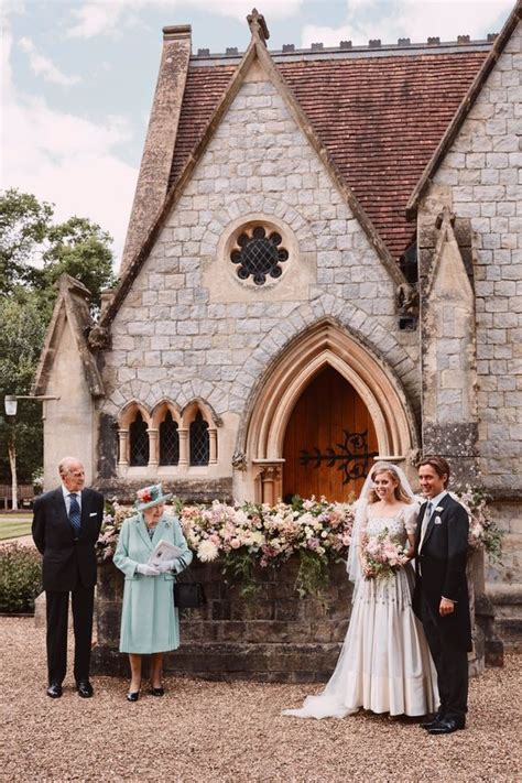 Princess Beatrice wedding: Ring breaks centuries-old tradition with ...