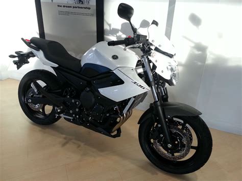 Yamaha XJ 6 N Diversion 600cc Naked Motorcycle