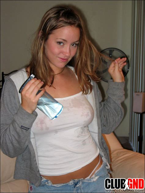 Clubgnd Mandy Mandy Loves To Play With Her Huge Natural Perfect Tits