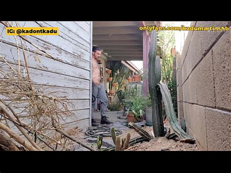 Naked Guy Drinking Piss XNXX