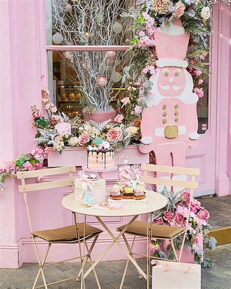 Peggy Porschen On Instagram Baby Its Cold Outside Wrap Your Hands