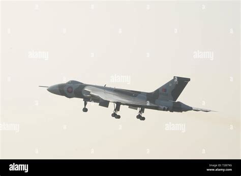 Avro Vulcan XH558 Stock Photo - Alamy