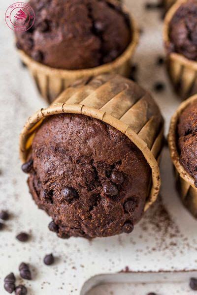 Muffinki Czekoladowo Bananowe Przepis Na Bananowe Muffinki