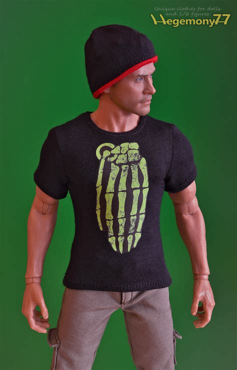 Scale Hot Toys TTM Figure In Breaking Bad Jesse Pinkman Hand Grenade T Shirt And Cap N