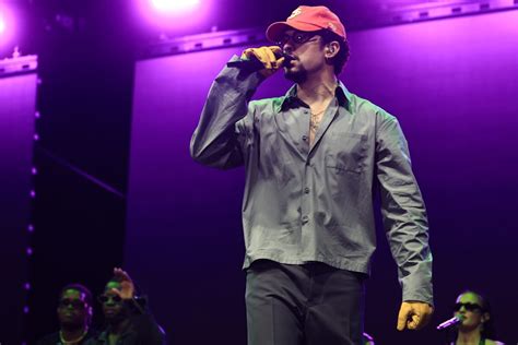 Bad Bunny Lanzar Un Nuevo Lbum Deb Tirar M S Fotos