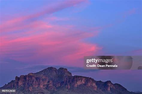 32 Sunrise Superstition Mountains Stock Photos, High-Res Pictures, and ...