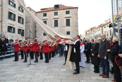 Odr Ana Ceremonija Otvorena Festa Sv Vlaha Budimo Poput Sv