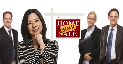 Real Estate Agent Vs Real Estate Broker What Is The Difference Compare 3 Real Estate Agents