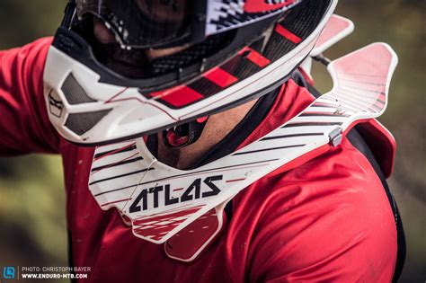 atlas air neck brace enduro mountainbike magazine