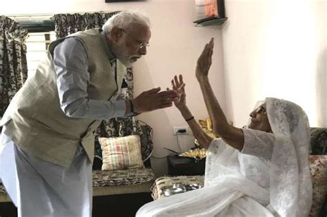 Pm Modi Seeks His Mothers Blessings Before Casting Vote In Ahmedabad