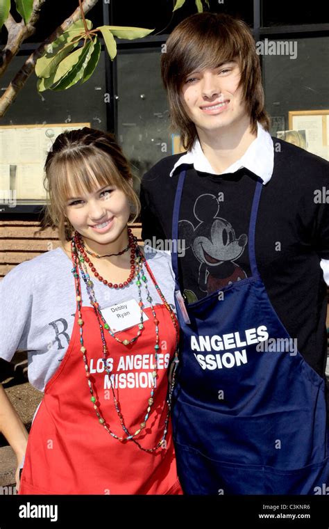 Debby Ryan And Chase Ryan Kirk Douglas And Anne Douglas Host The 5th