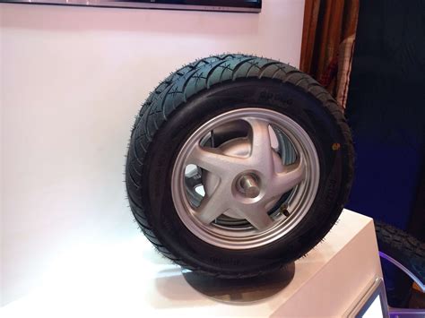 Apollo Tyres forays into two-wheeler tyre market