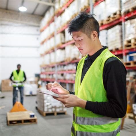 Revolutionizing Warehouse Ops Boosting Efficiency Cutting Costs Rfgen