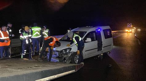 Kuzey Marmara Otoyolunda alkollü sürücü seyir halindeki otomobile