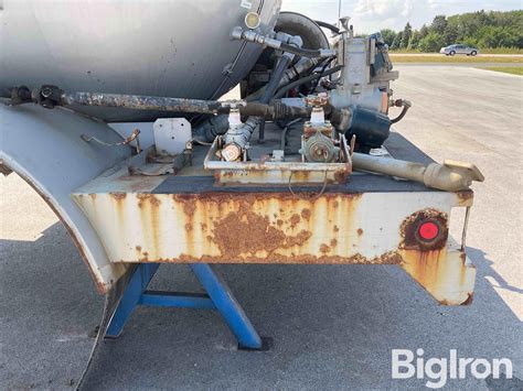 Lp 1000 Gal Tank Truck Body Bigiron Auctions