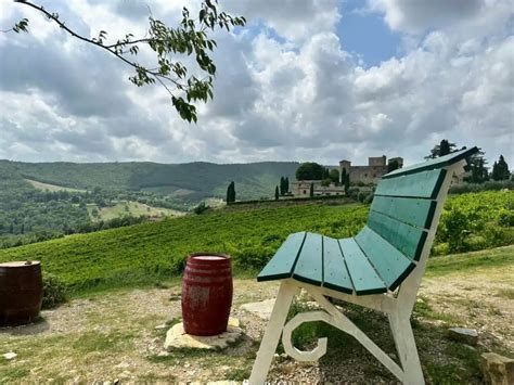 gaiole  chianti  complete guide   tiny tuscan village