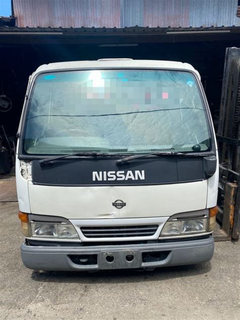 Isuzu NKR66 1 Ton 4HF1 5 Speed Half Cut Cabin LORRY USED SPARE PARTS