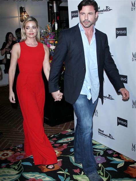 Denise Richards la sex symbol de los que perdió su carrera pero se jugó por la vida de su