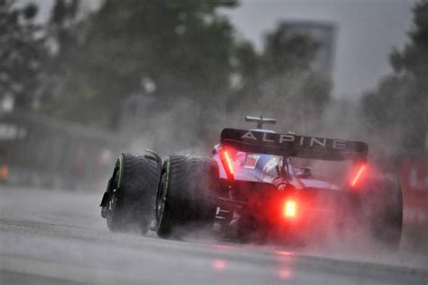 Fernando Alonso Marca El Mejor Tiempo Entre La Lluvia De Montreal