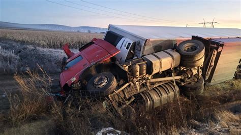 Foto Carambol Pe Autostrada A Dou Persoane Sunt R Nite Sibiu